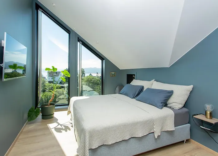 Central Sea View Villa